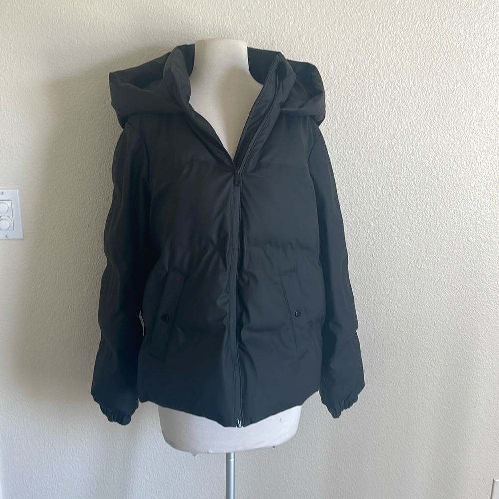 Black puffer jacket